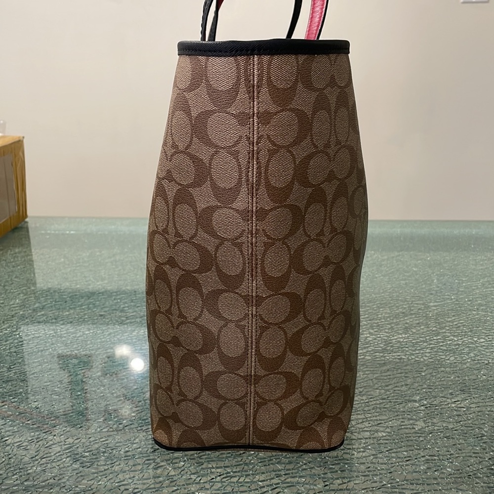 Coach Tote 32706 - Picture 3 of 13